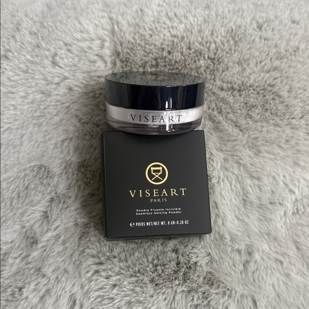 Viseart Paris Setting Powder with Black Lid